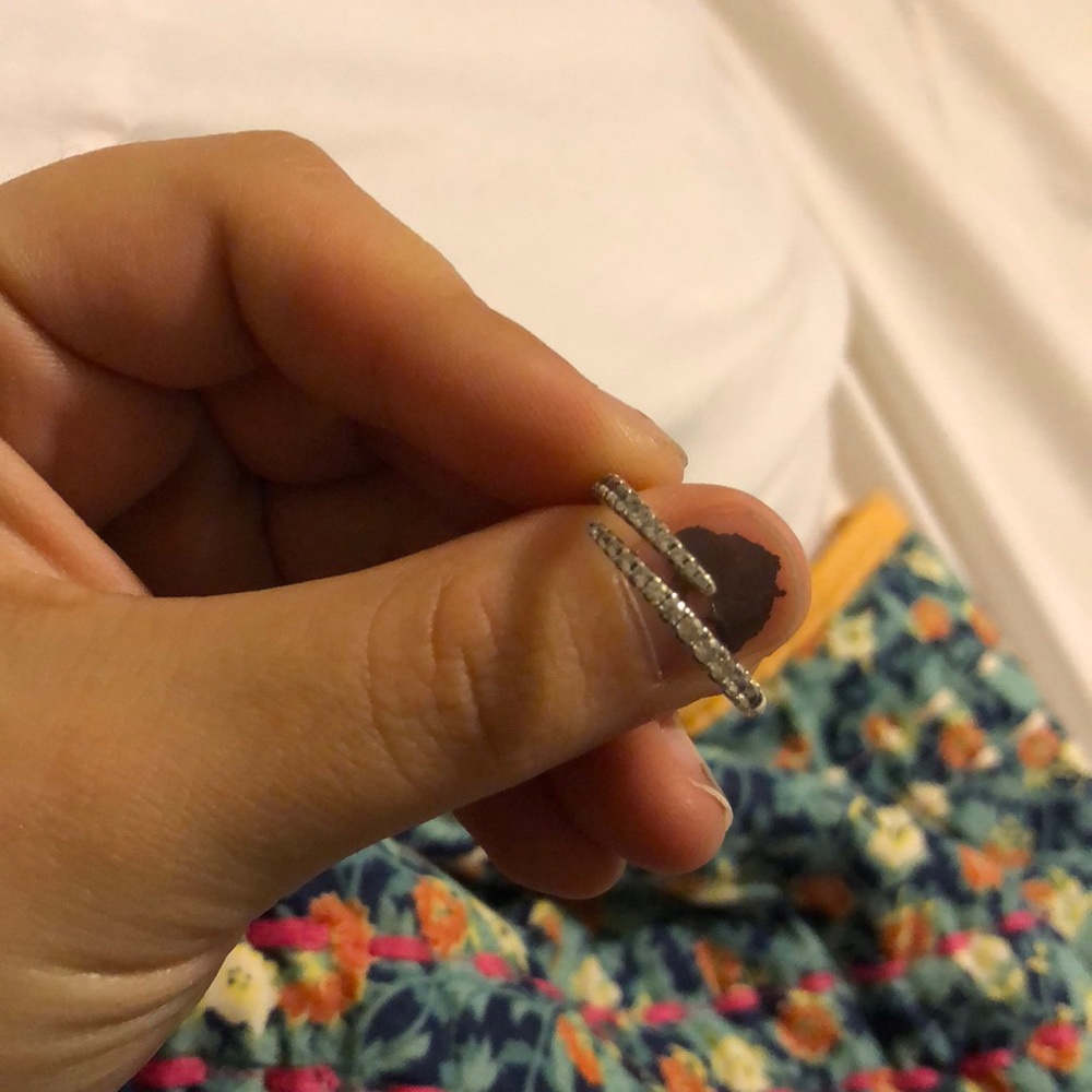 Pandora ring